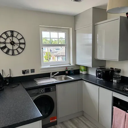 Modern 3 Bedroom Apartment In Markinch, Fife Exterior photo